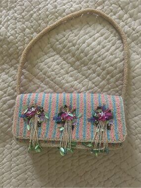 Beaded Floral Embellished Shoulder Bag in Multicolor